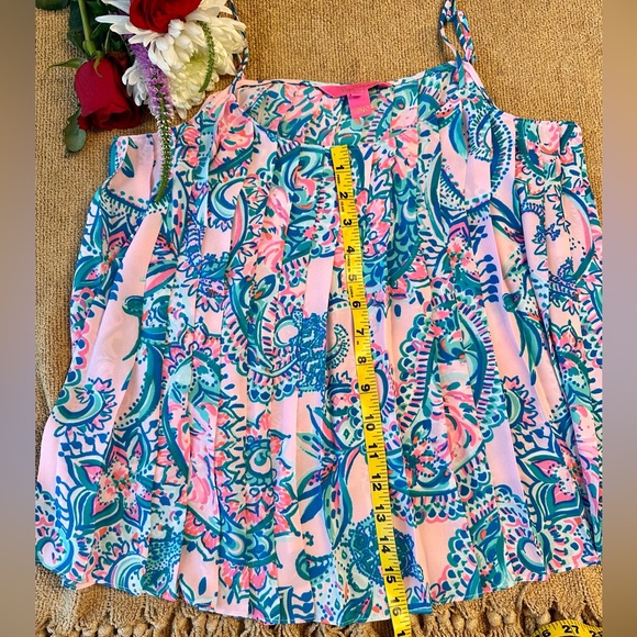 NWOT- Lilly Pulitzer Pleated Swing Tank, size Med - Picture 6 of 6